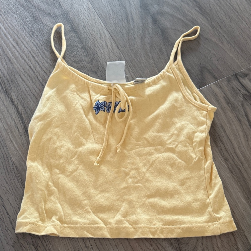 Yellow tank top bundle - Picture 5 of 8